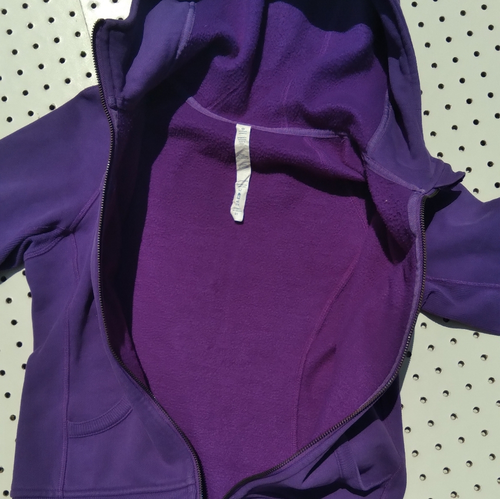 Lululemon women's size 4 full zip hoodie - Picture 2 of 5